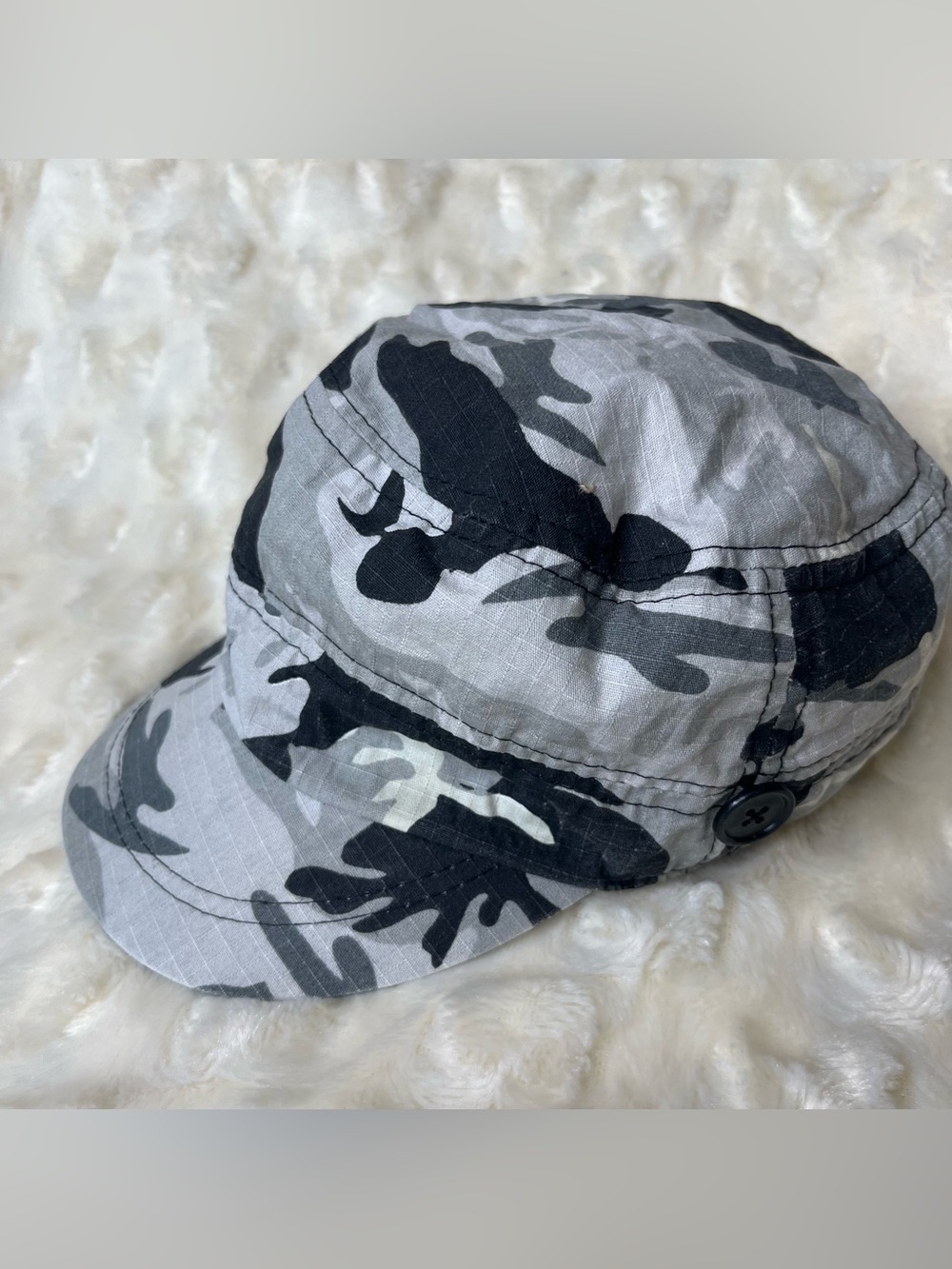 Gray & Black Camouflage Military Style Baseball Cap OS
